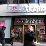 102-year-old fashion giant faces 400 store closures